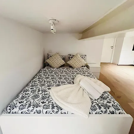 Oneluxstay Near Fashion District